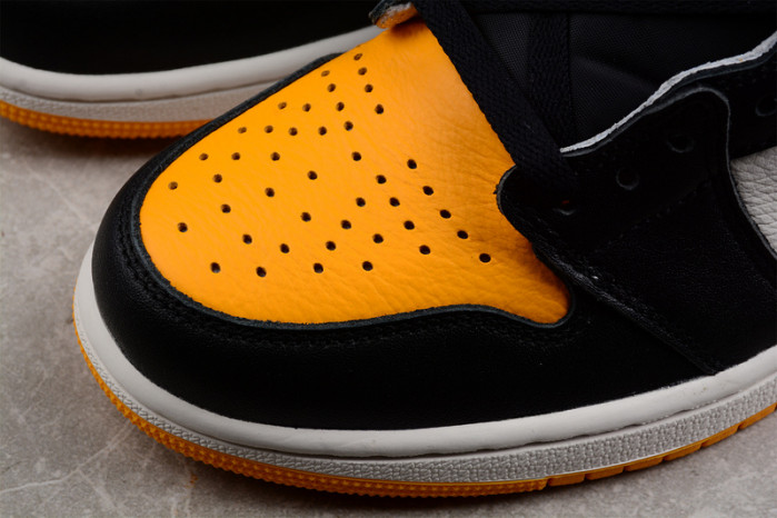 Air Jordan 1 Retro High OG “Yellow Toe” 555088-711