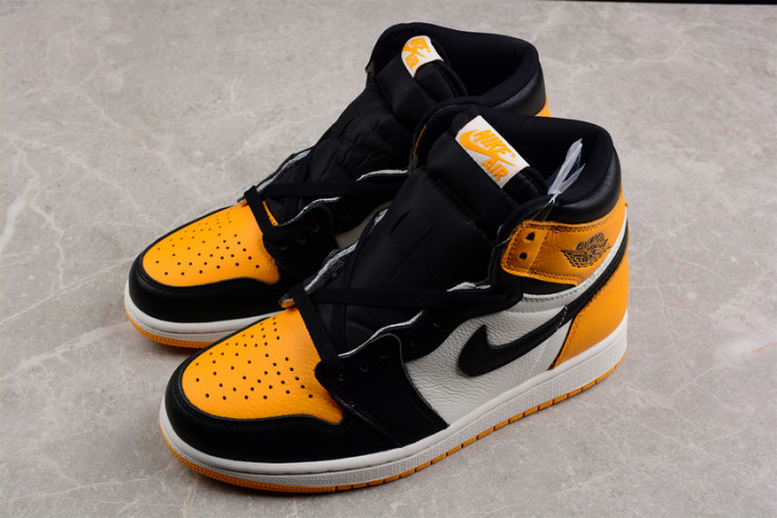 Air Jordan 1 Retro High OG “Yellow Toe” 555088-711