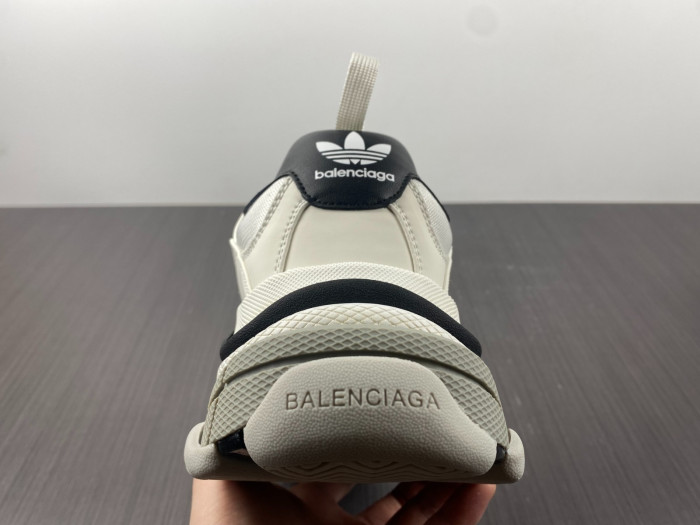 blcg × Ad*s yeeshoes042102