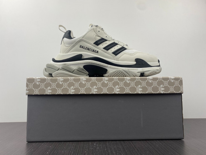 blcg × Ad*s yeeshoes042102