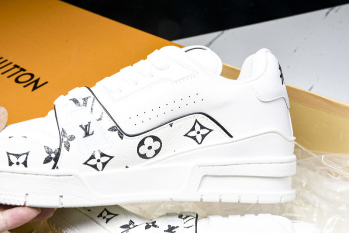 LV SNEAKER TRAINER   FOR-LV267