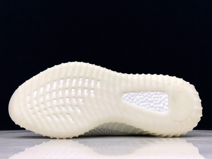 ad*s Y**zy boost 350 v2 static reflective ef2367