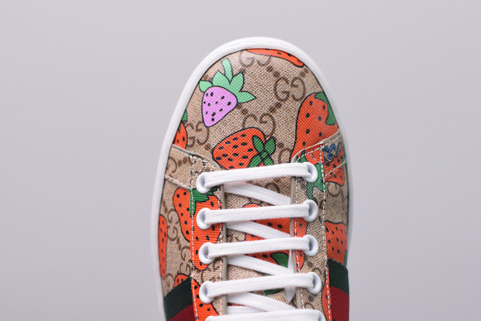 GUCC Ace Embroidered Low-Top Sneaker 431920 DOPEO 9064