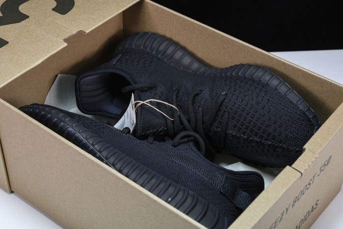 Y**zy boost 350 v2 cinder “onyx” hq4540