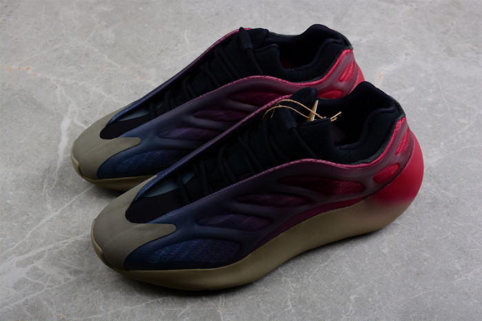 ad*s Y**zy 700 v3  “fade carbon” gw1814