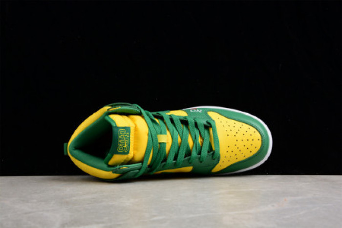 S*p*e x nike sb dunk high dn3741-700