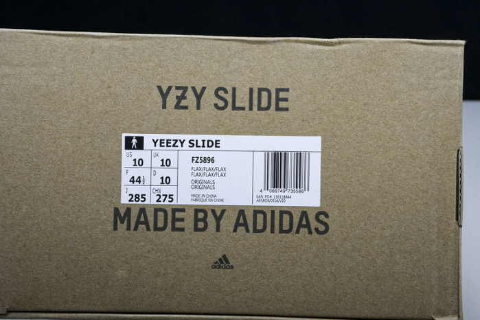 ad*s Y**zy slide   fz5896