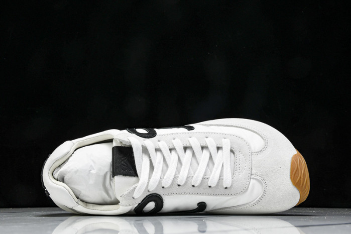 L*0ewe Ballet Runner  LW-FOR02