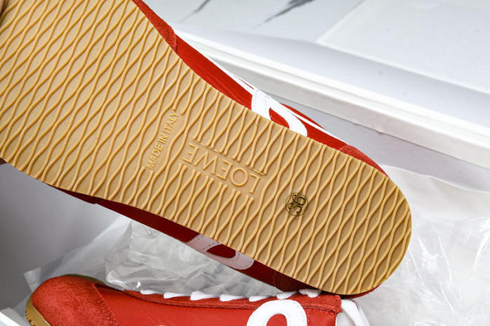 L*0ewe Ballet Runner  LW-FOR05