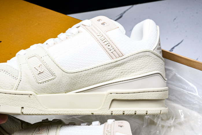 LV SNEAKER TRAINER   FOR-LV320