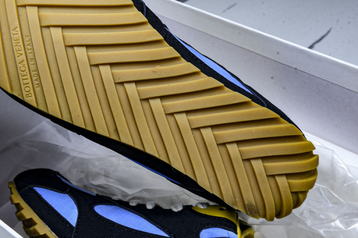 BOTTEGA VENETA  SNEAKER