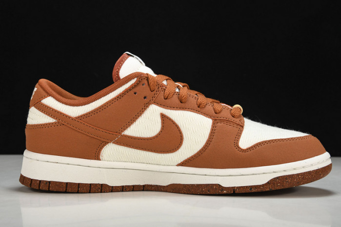 Nike DUNK LOW SE "Sun Club" DR5475-100