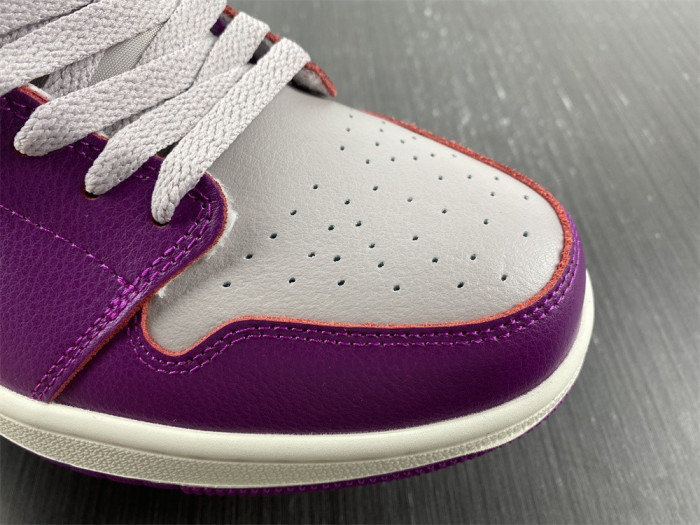 Air Jordan 1 Mid SBQ6472-501