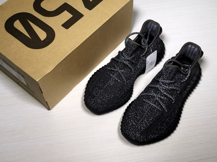 ad*s Y**zy boost 350 v2 