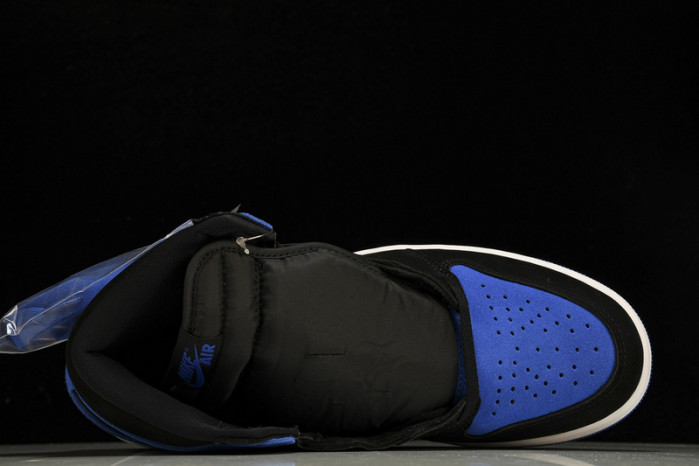 Air Jordan 1 High OG “Royal Reimagined” DZ5485-042