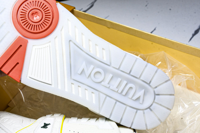 LV SNEAKER TRAINER   FOR-LV355