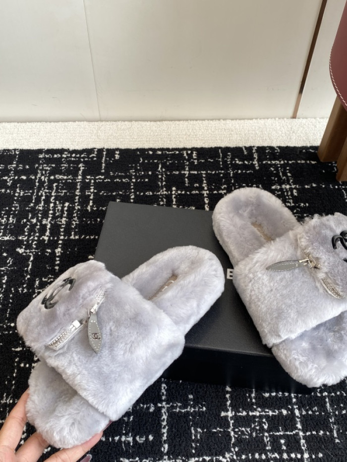 CH*NEL SLIPPERS