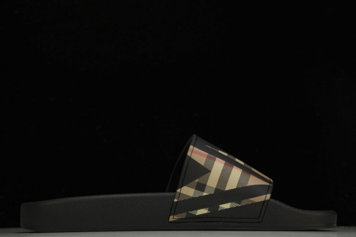 BURBERRY Slide