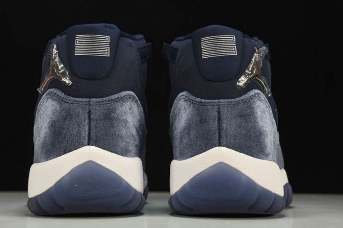 Air Jordan 11 wmns AR0715-441