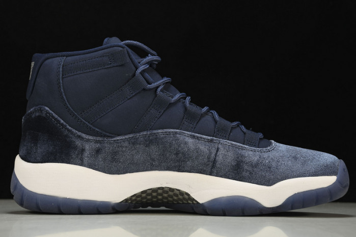 Air Jordan 11 wmns AR0715-441