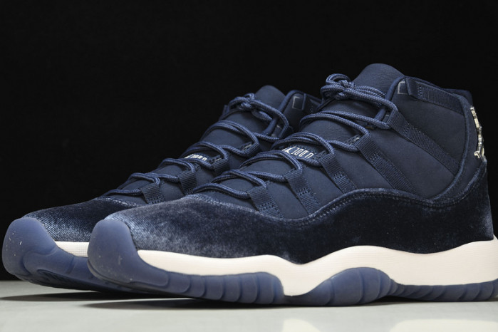 Air Jordan 11 wmns AR0715-441