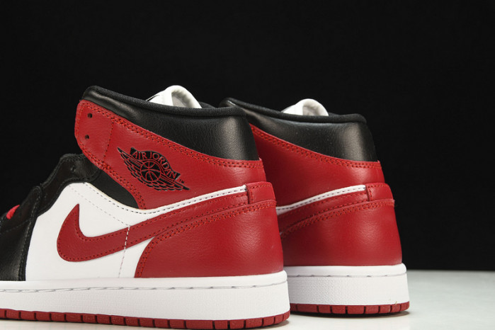 Air Jordan 1 Mid BQ6472-079