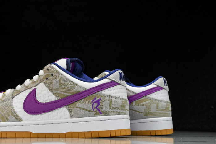 Nike Dunk Low x Rayssa Leal FZ5251-001