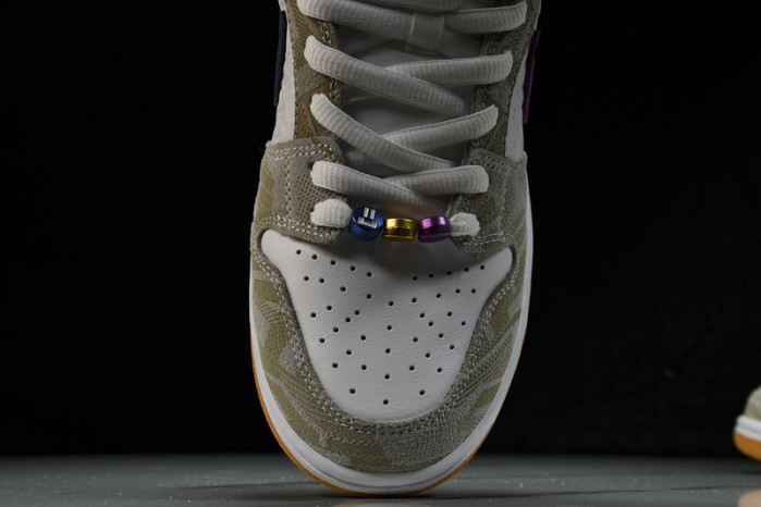 Nike Dunk Low x Rayssa Leal FZ5251-001