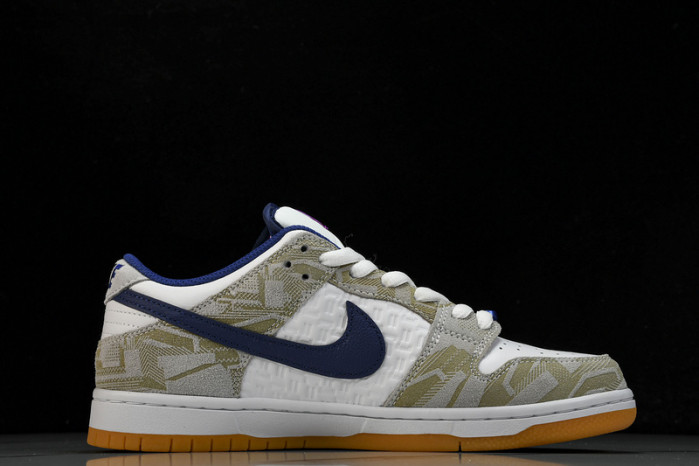 Nike Dunk Low x Rayssa Leal FZ5251-001