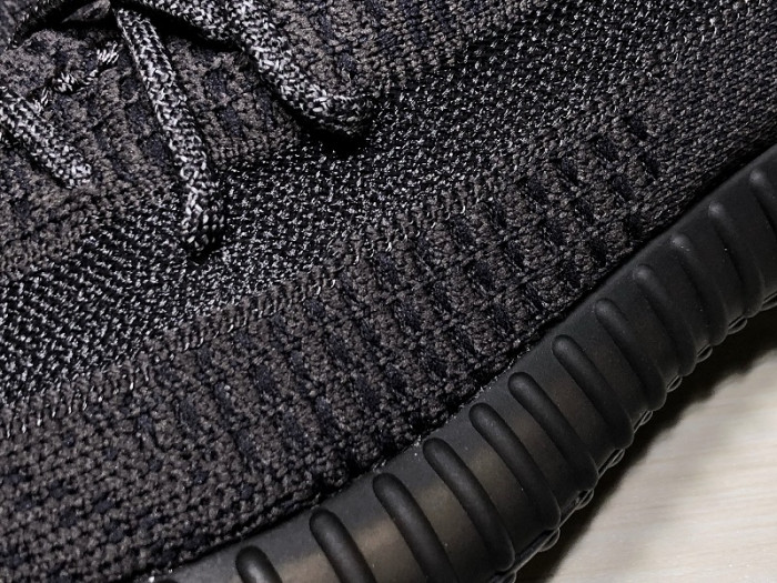 ad*s mens Y**zy boost 350 v2 black fu9006
