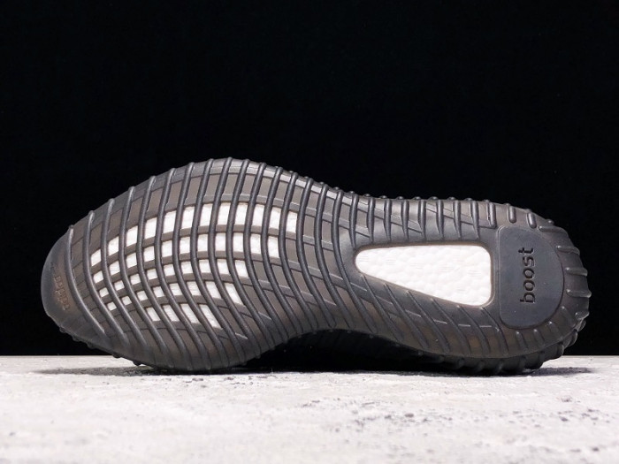 ad*s Y**zy boost 350 v2 - by9612