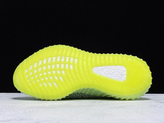 Y**zy boost 350 v2 yeezreel (reflective)  fx4130
