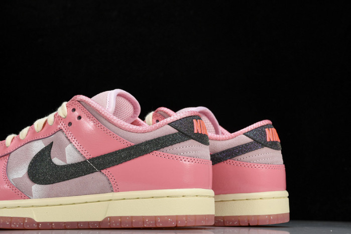 Nike Dunk Low LX“Hot Punch and Pink Foam” FN8927-621