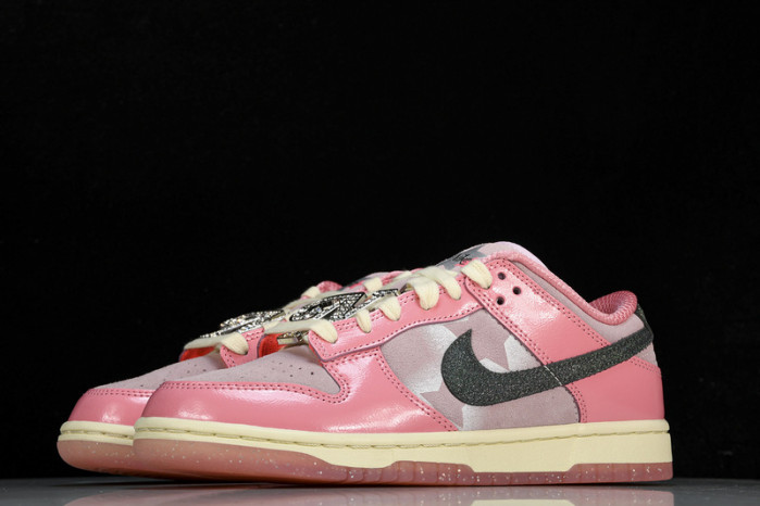 Nike Dunk Low LX“Hot Punch and Pink Foam” FN8927-621