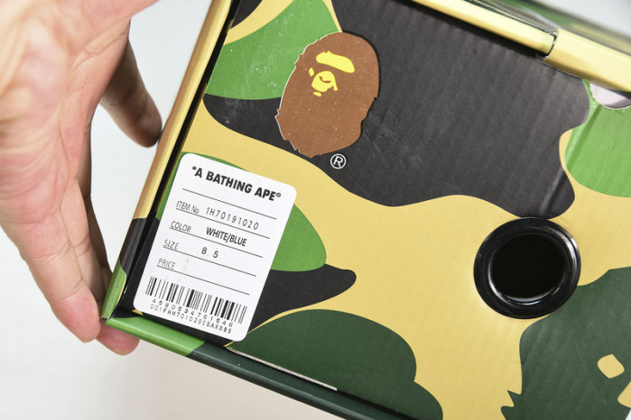 A B*THING APE YEE-029