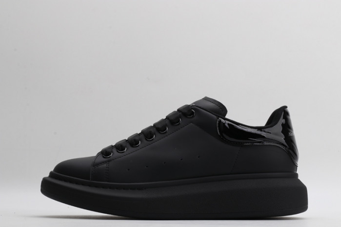 MQ Sneakers