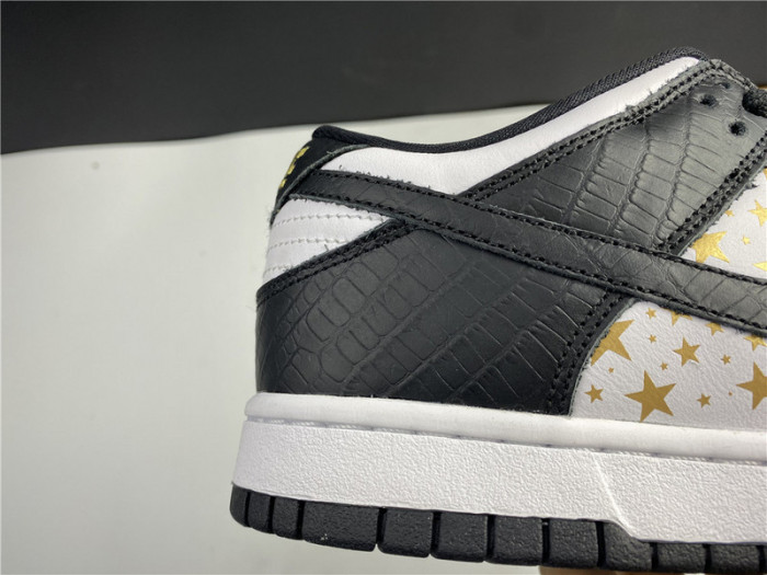 nike sb dunk low S*p*e stars black (2021)  dh3228-102