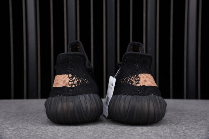 ad*s Y**zy boost 350 v2 core black copper by1605