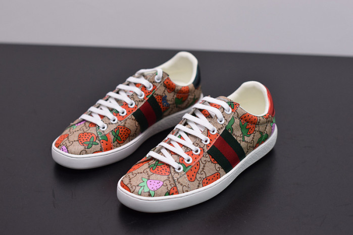 GUCC Ace Embroidered Low-Top Sneaker 431920 DOPEO 9064