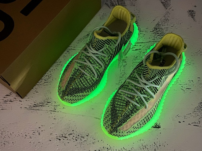 Y**zy boost 350 v2 yeezreel (reflective)  fx4130